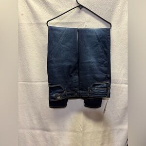 Eco friendly Never Worn, Apparently Expensive Jeans For Cheap!